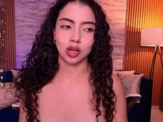 Camsoda Live Sex of carolyn-collins