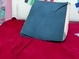 Camsoda Adult Video Chat of nahomyfox