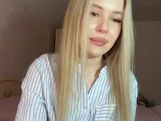 Camsoda Adult Webcams of roslynmiernik