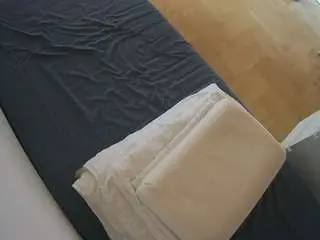 Camsoda Nude Webcam of voyeurcam-julmodels-greybed-2