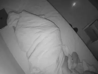Camsoda Live Porn of voyeurcam-julmodels-greybed-2