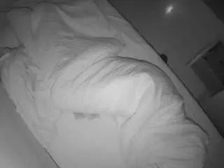 Camsoda Free Live Porn of voyeurcam-julmodels-greybed-2