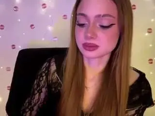 Camsoda Nude Webcam of lorendragone