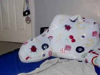 Camsoda Sex Cam of charlie3x215
