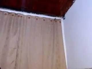 Camsoda Private Sex Chat of sweetass-18