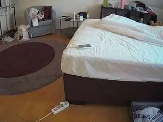 Camsoda Adult Webcam of voyeurcam-julmodels-whitebed-6