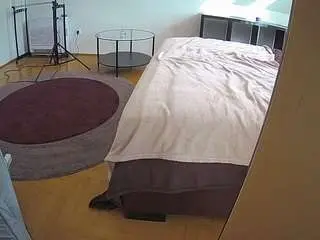 Camsoda Adult Webcams of voyeurcam-julmodels-whitebed-6