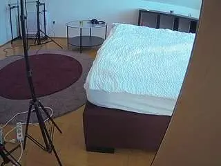 Camsoda Live Sex of voyeurcam-julmodels-whitebed-6