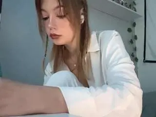 Camsoda Free Porn Cam of aleshaayersman