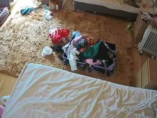 Camsoda Nude Webcam of voyeurcam-julmodels-whitebed-5