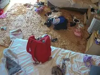 Camsoda Live Porn of voyeurcam-julmodels-whitebed-5