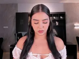 Camsoda Nude Webcam of roxycastello