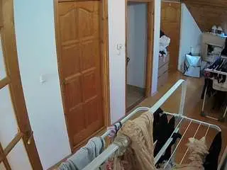 Camsoda Nude Webcam of voyeurcam-julmodels-hall-2nd