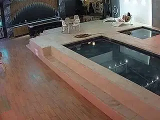 Camsoda Live Porn of voyeurcam-casa-salsa-gym