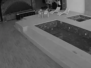Camsoda Nude Webcam of voyeurcam-casa-salsa-gym