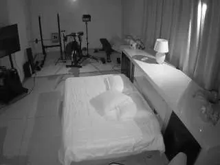 Camsoda Private Sex Chat of voyeurcam-jb-office-1