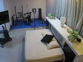 Camsoda Best Webcam of voyeurcam-jb-office-1