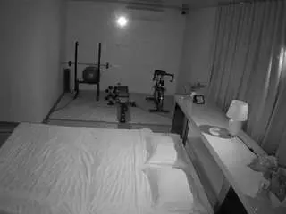 Camsoda Best Webcam of voyeurcam-jb-office-1
