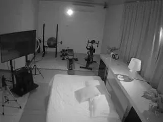 Camsoda Nude Webcam of voyeurcam-jb-office-1