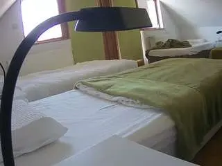 Camsoda Watch Live Sex Cams of voyeurcam-julmodels-bed-2