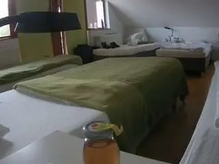 Camsoda Private Sex Chat of voyeurcam-julmodels-bed-2