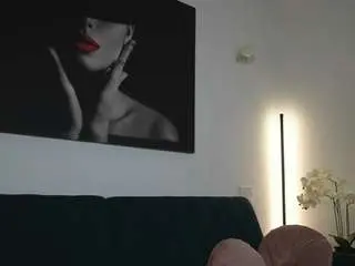 Camsoda Nude Webcam of izybelle