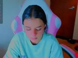 Camsoda Free Live Porn of niicole-fox2