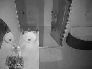 Camsoda Live Porn of voyeurcam-casa-salsa-bathroom-6
