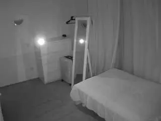 Camsoda Watch Live Sex Cams of voyeurcam-julmodels-reallife-3
