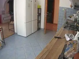 Camsoda Adult Webcam of voyeurcam-julmodels-kitchen