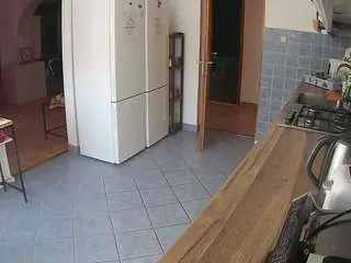 Camsoda Best Webcam of voyeurcam-julmodels-kitchen