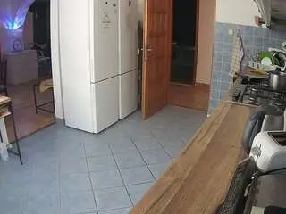 Camsoda Live Sex Cam of voyeurcam-julmodels-kitchen