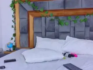 Camsoda Watch Live Sex Cams of coralharrinsonn