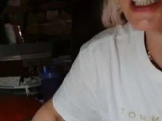 Camsoda Free Live Porn of kathleenedwards