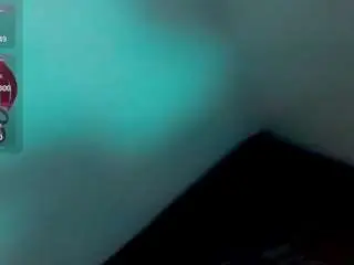 Camsoda Sex Chat of emeli-roushot
