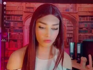 Camsoda Free Live Porn of emeli-roushot