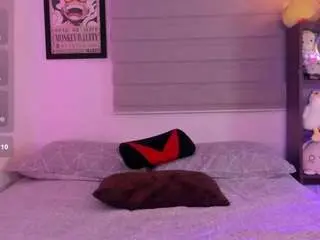 Camsoda Sex Chat of sky-taylorr