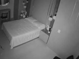 Camsoda Nude Webcam of voyeurcam-casa-salsa-bedroom-10