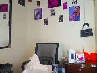 Camsoda Sex Cam of emilybrooksss