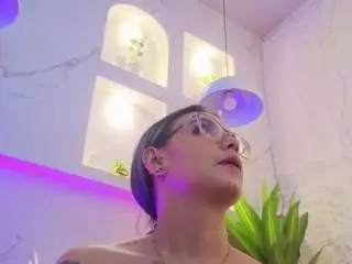 Camsoda Sex Cam of zarcasutra-t