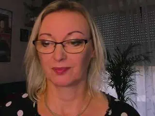Camsoda Watch Live Sex Cams of vanessasoft