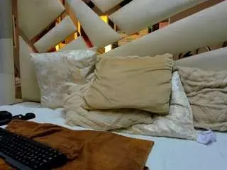 Camsoda Adult Webcams of hellen-slutty