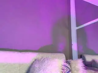 Camsoda Sex Cam of reds-velvet