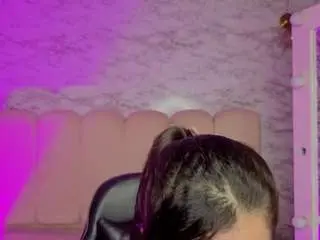 Camsoda Watch Live Sex Cams of violetta-jhonsson-v