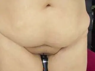 Camsoda Nude Webcam of arethaozz