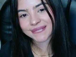 Camsoda Adult Video Chat of laylaa-breezee