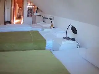 Camsoda Sex Chat of voyeurcam-julmodels-bed-3