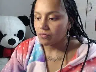 Camsoda Live Porn of golden1temptation