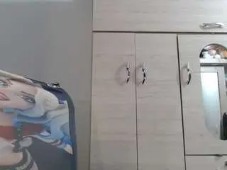 Camsoda Free Porn Cam of golden1temptation