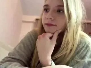 Camsoda Private Sex Chat of chloe-show